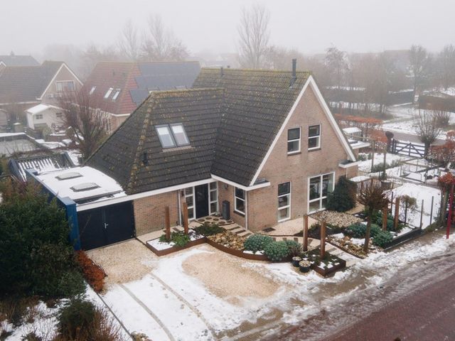 De Hiemen 2, Makkum