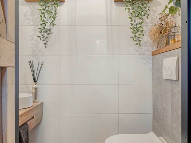 Wilhelminastraat 8, Made