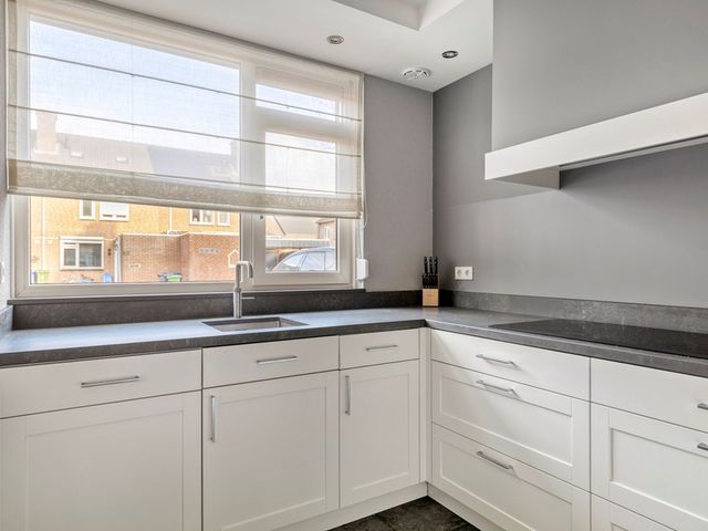 Marjoleinhof 6, Schijndel