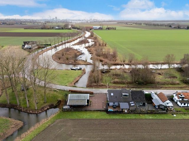 Kooilandsedijk 23, Strijen