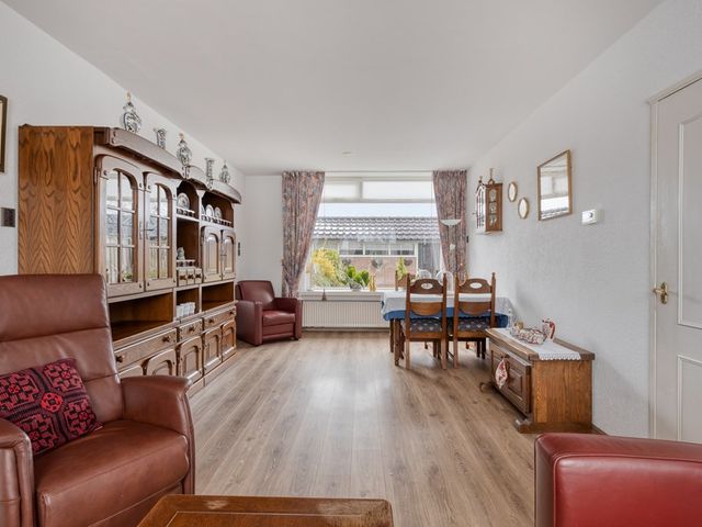 Medemblikker Span 18, Bunschoten-Spakenburg