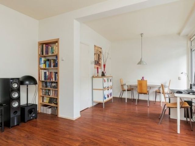 Melis Stokezijde , Den Haag