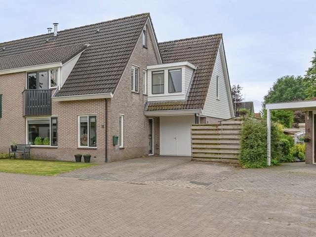 Zr Broerstraat 8, Diever