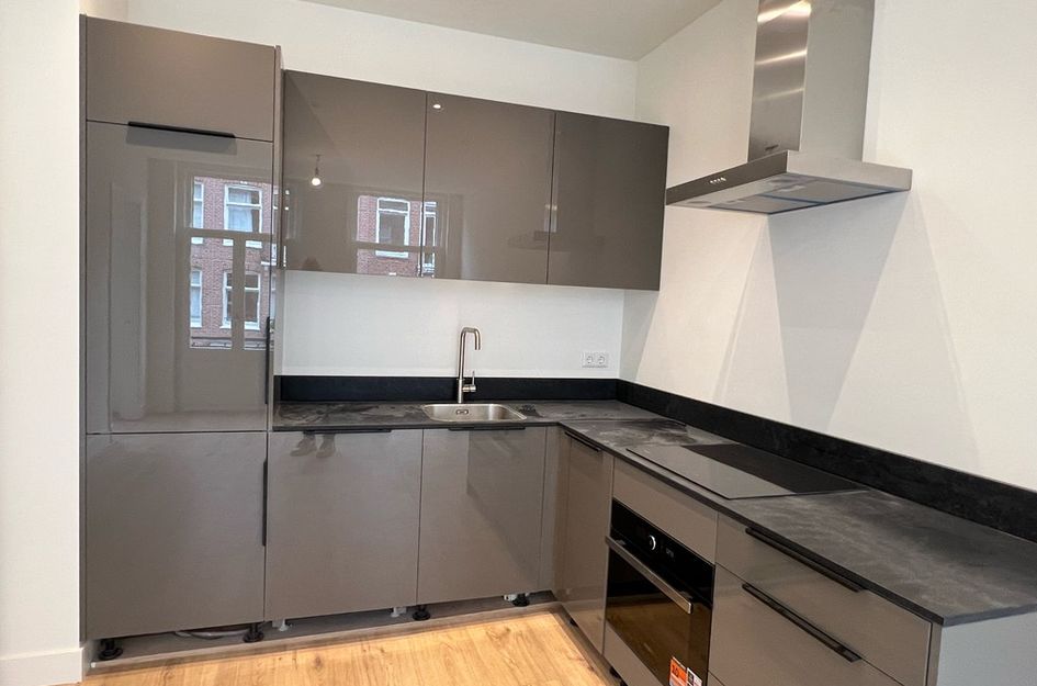 Eerste Helmersstraat 225 1