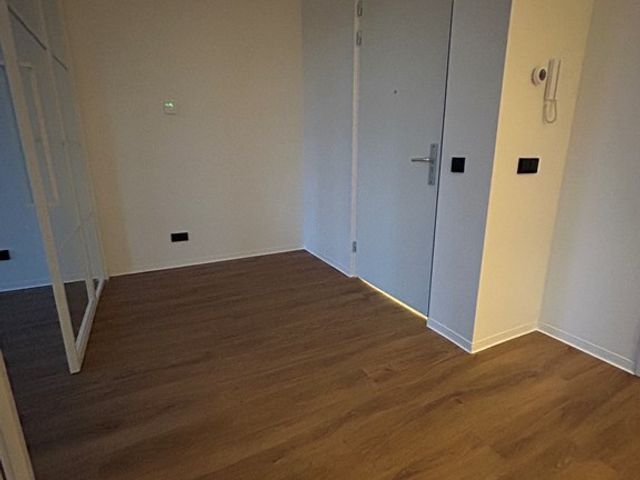 1e Middellandstraat 70B, Rotterdam