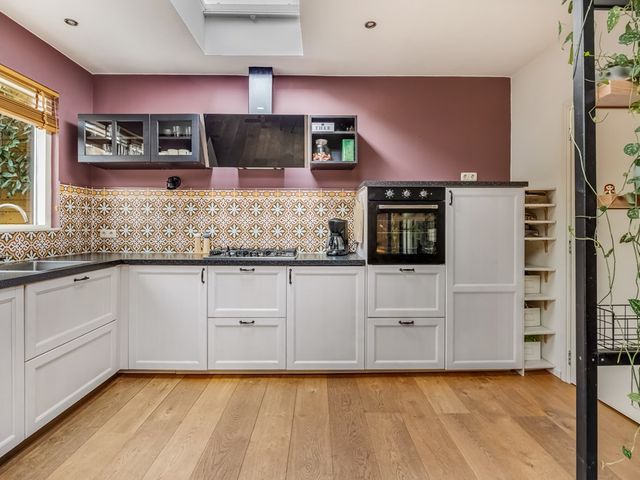 Dahliastraat 13, Ede