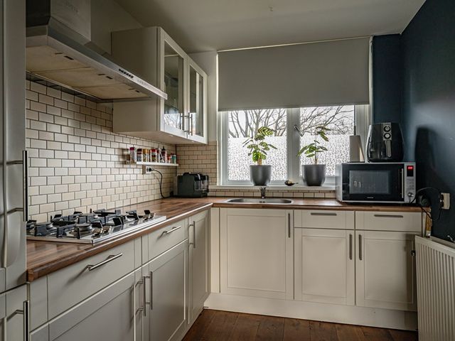 Staalstraat 42, Emmeloord