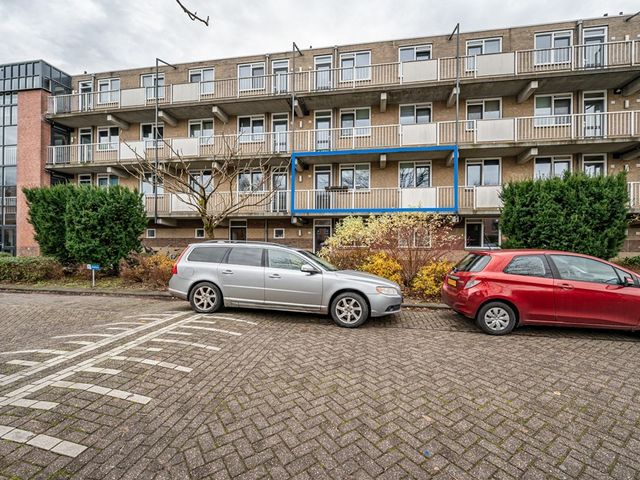 Staalstraat 42, Emmeloord