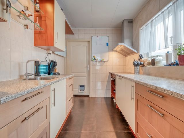 Meidoornstraat 54, Lutten