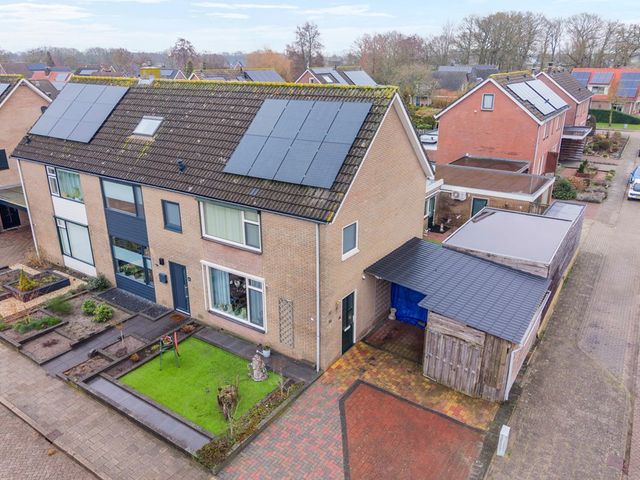 Meidoornstraat 54, Lutten