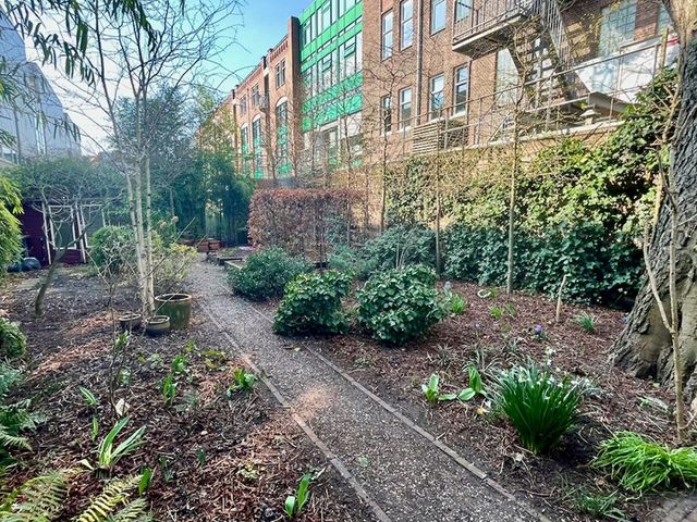 Lange Beestenmarkt 113B, Den Haag