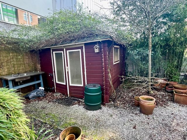 Lange Beestenmarkt 113B, Den Haag