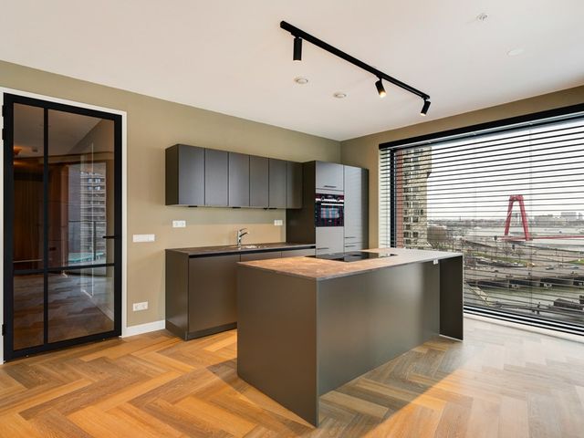 Wijnhaven 65C10, Rotterdam