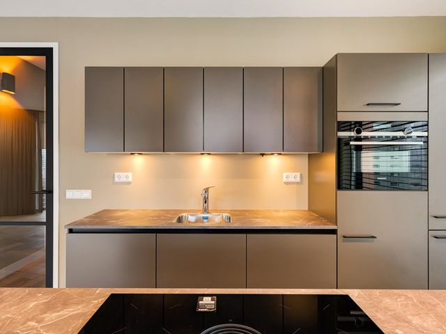 Wijnhaven 65C10, Rotterdam