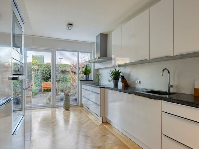 Nijenstein 23, Dordrecht