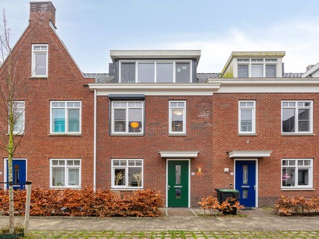 Hofje van Holtlant 30, Leiderdorp