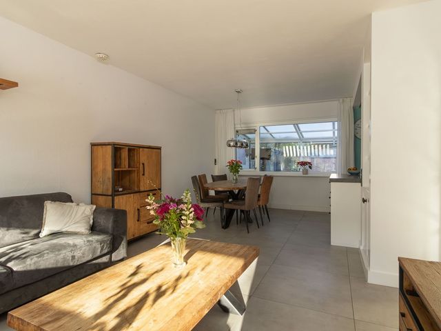 Almareplantsoen 5, Bunschoten-Spakenburg