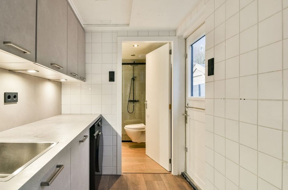 Admiraal de Ruyterstraat 45