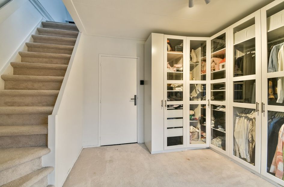 Admiraal de Ruyterstraat 45