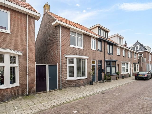 Ligusterstraat 9, Katwijk