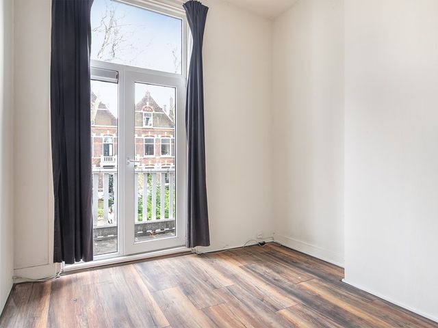 Oranjepark 27, Dordrecht