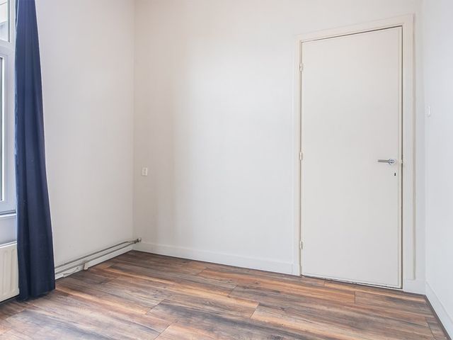 Oranjepark 27, Dordrecht