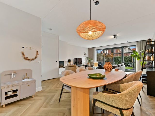 Boumare 67, Maasland