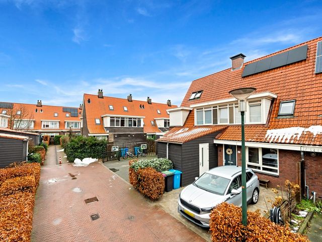 Boumare 67, Maasland