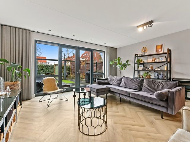 Boumare 67, Maasland