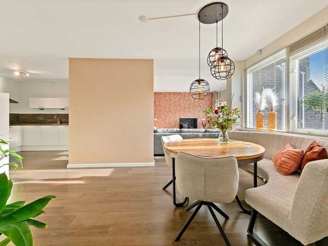 Kastanjehof 17, Maasland