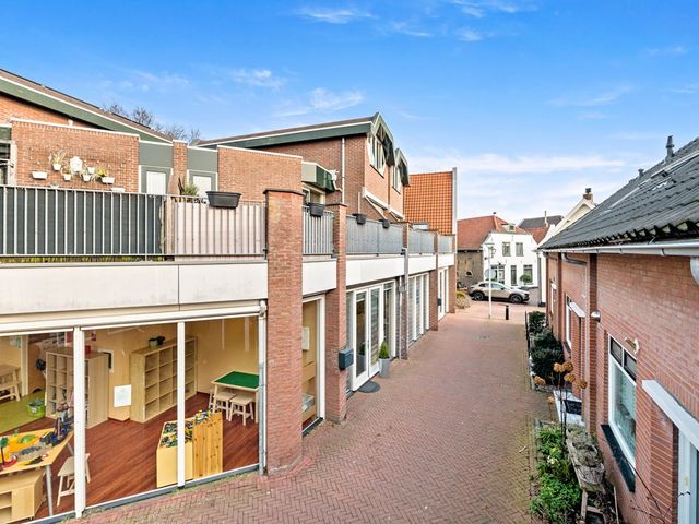 Kastanjehof 17, Maasland