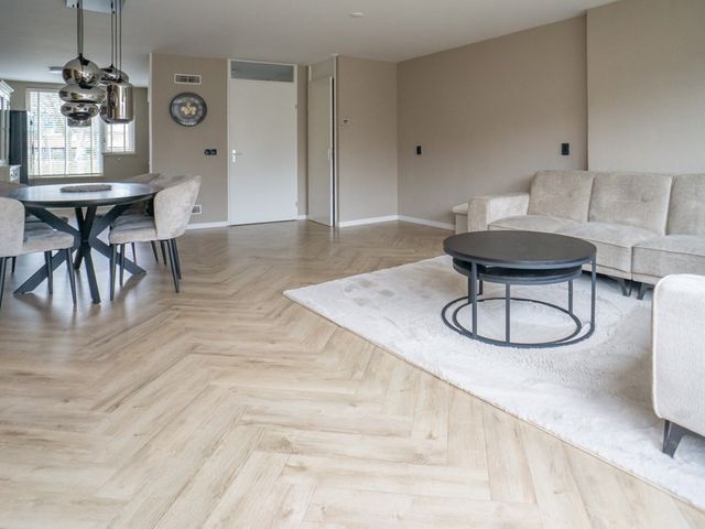 Margaret Staalplantsoen 25, Heerhugowaard