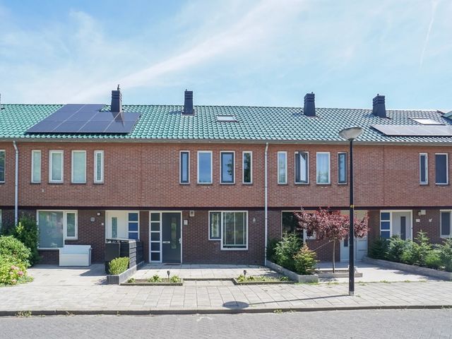 Margaret Staalplantsoen 25, Heerhugowaard