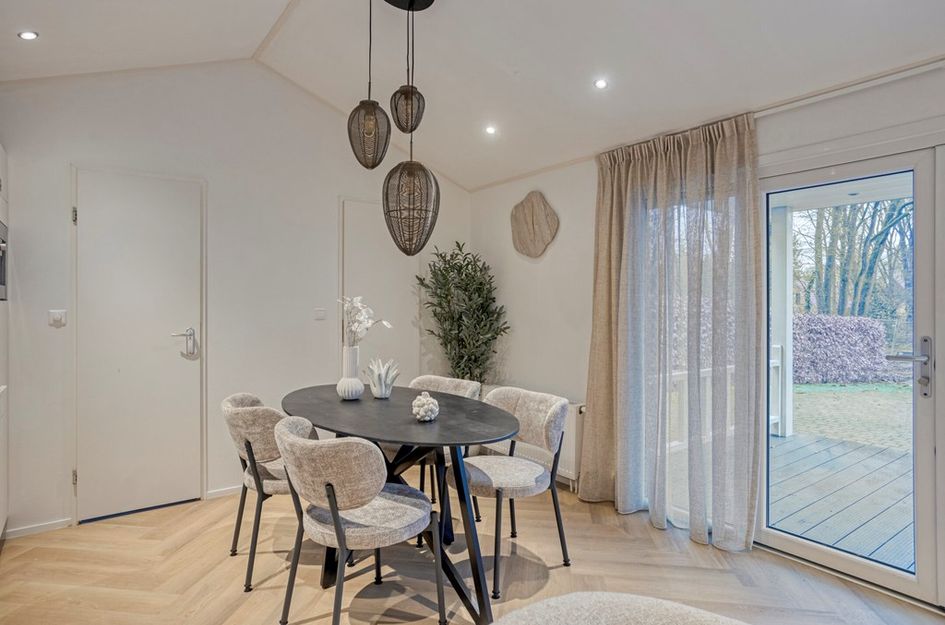 Nieuwe Veenendaalseweg 229 223