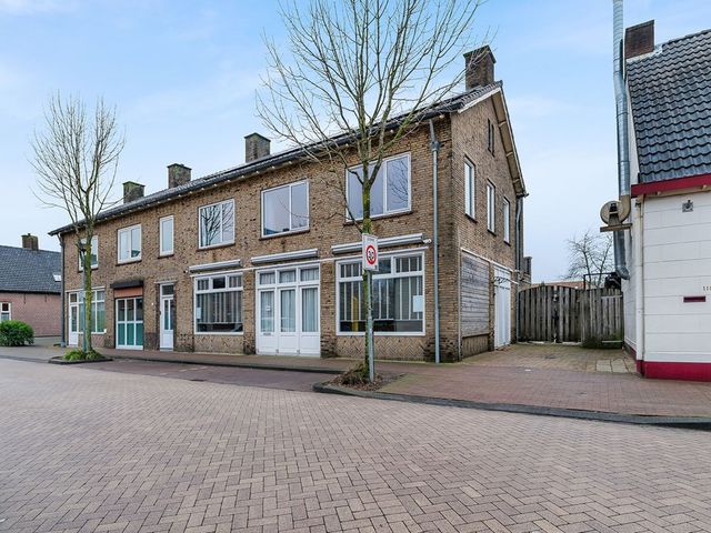 Onze Lieve Vrouwestraat 112, Zegge