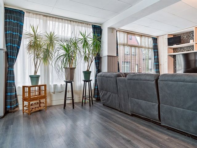 Onze Lieve Vrouwestraat 112, Zegge