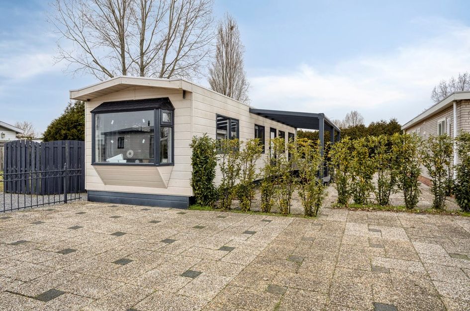 Rijksstraatweg 186 400