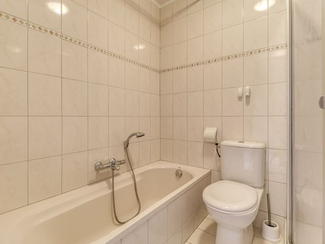 Spaanse Galeien 22, Retranchement