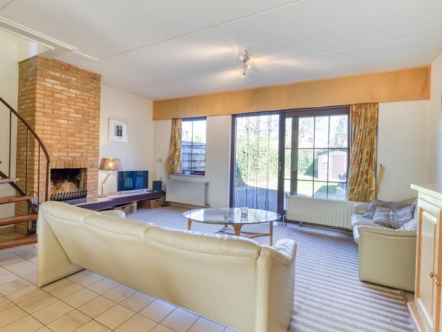 Spaanse Galeien 56, Retranchement