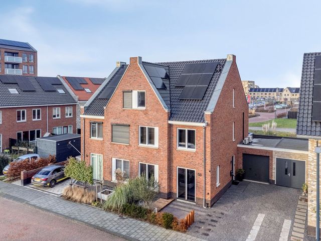 Voorste Kamp 50, Bunschoten-Spakenburg