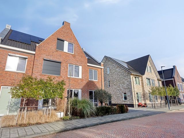 Voorste Kamp 50, Bunschoten-Spakenburg