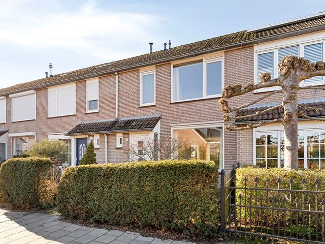 Enclaveberg 16, Roosendaal