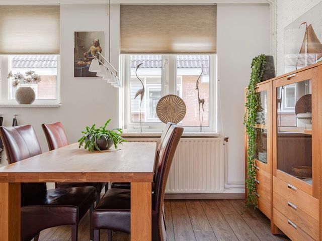 Klokketuin 34, Zwaag