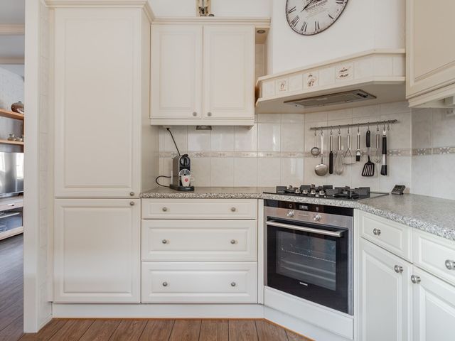 Klokketuin 34, Zwaag