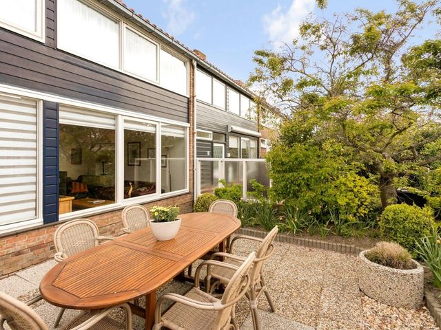 Egelantierlaan 27, Cadzand