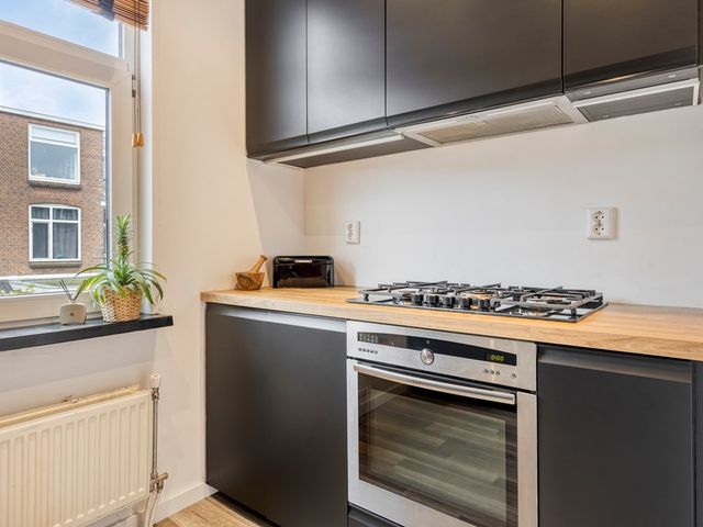 Meidoornstraat 96, Den Haag