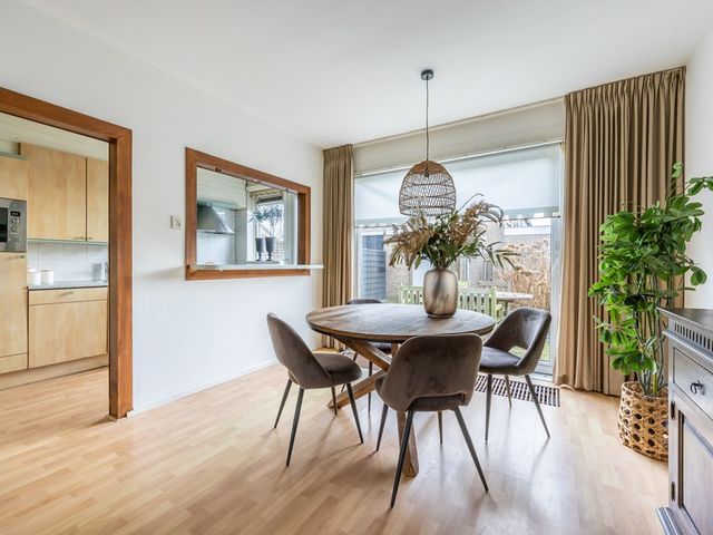 Amestelle 189, Zwanenburg