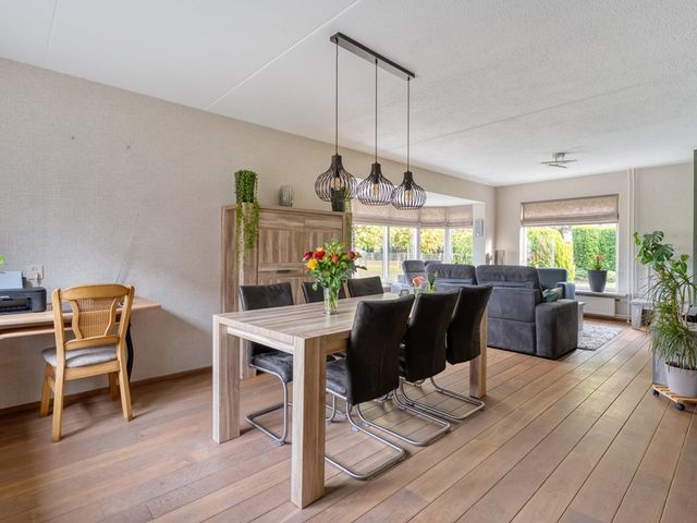 Broekdijk , Bruchterveld