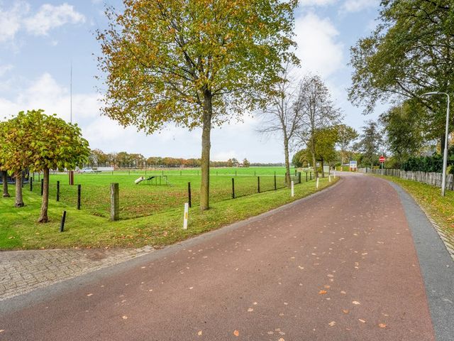 Broekdijk , Bruchterveld