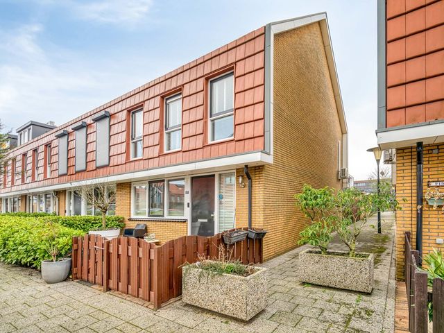 Tarnstroom 17, Zoetermeer